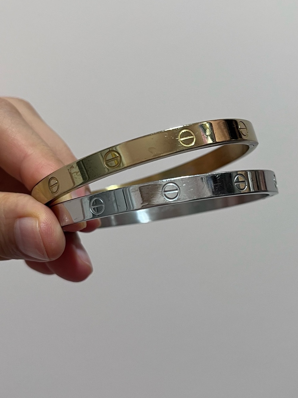 Fake Cartier LOVE Bracelets